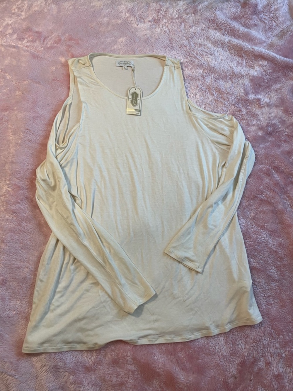 Mud Pie Cream Cold-Shoulder Long Sleeve Top